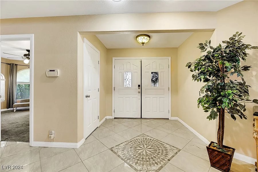 Furnished Finder property 897762_1 photo 6