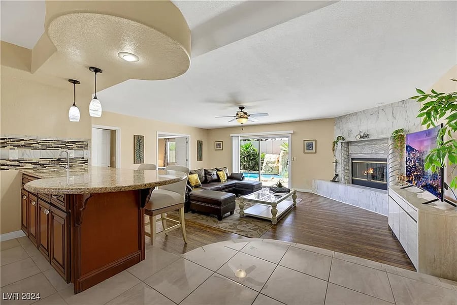 Furnished Finder property 897762_1 photo 20