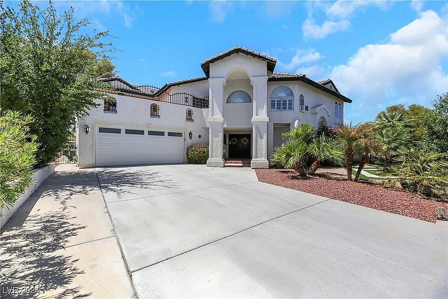 Furnished Finder property 897762_1 photo 3