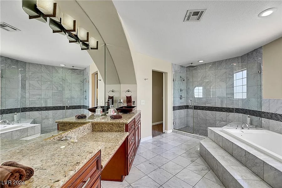 Furnished Finder property 897762_1 photo 44