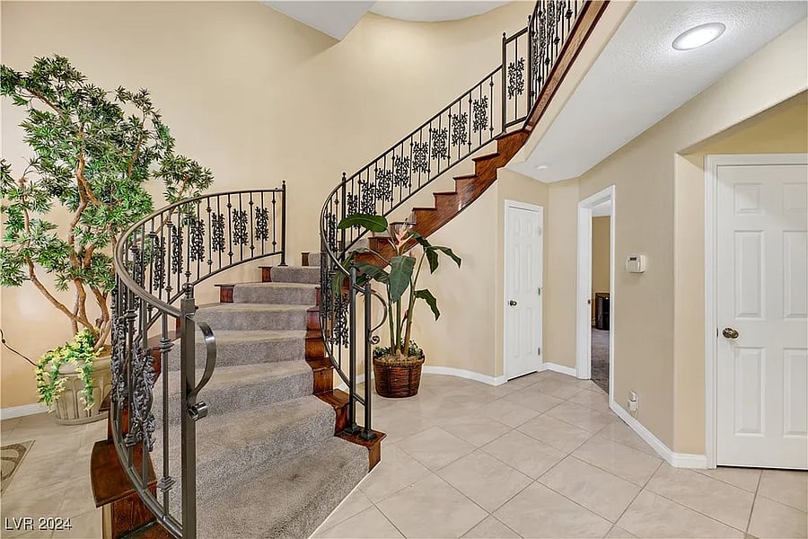 Furnished Finder property 897762_1 photo 35