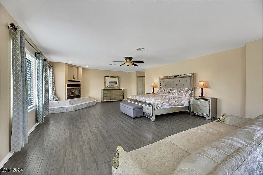 Furnished Finder property 897762_1 photo 41