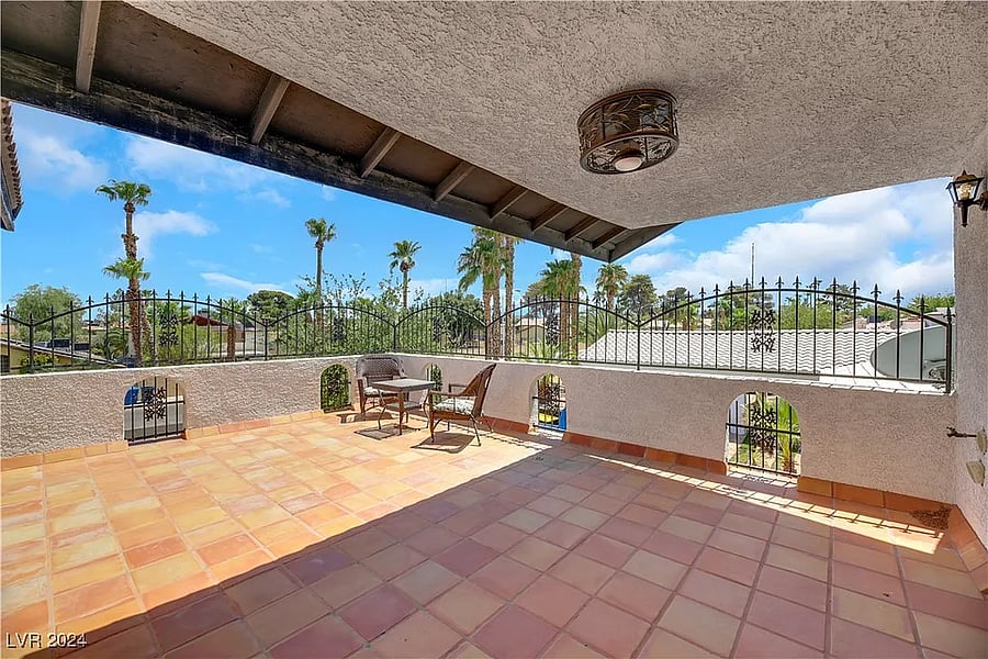 Furnished Finder property 897762_1 photo 51