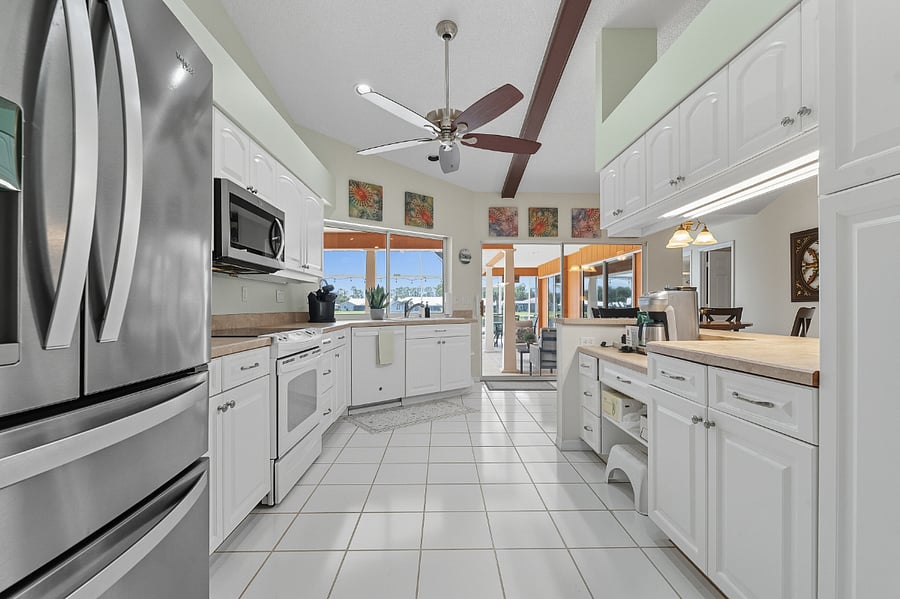 Furnished Finder property 897772_1 photo 4