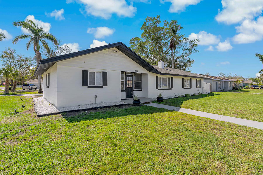 Furnished Finder property 897773_1 photo 30