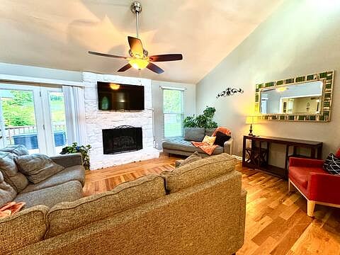 Furnished Finder property 897792_1 photo 31
