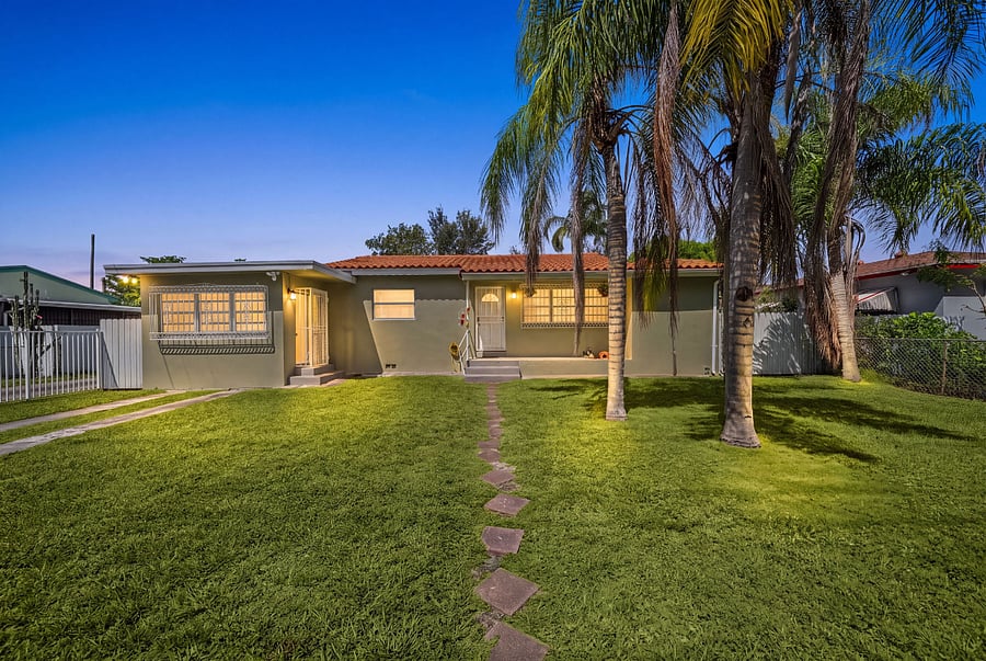 Furnished Finder property 897801_1 photo 21