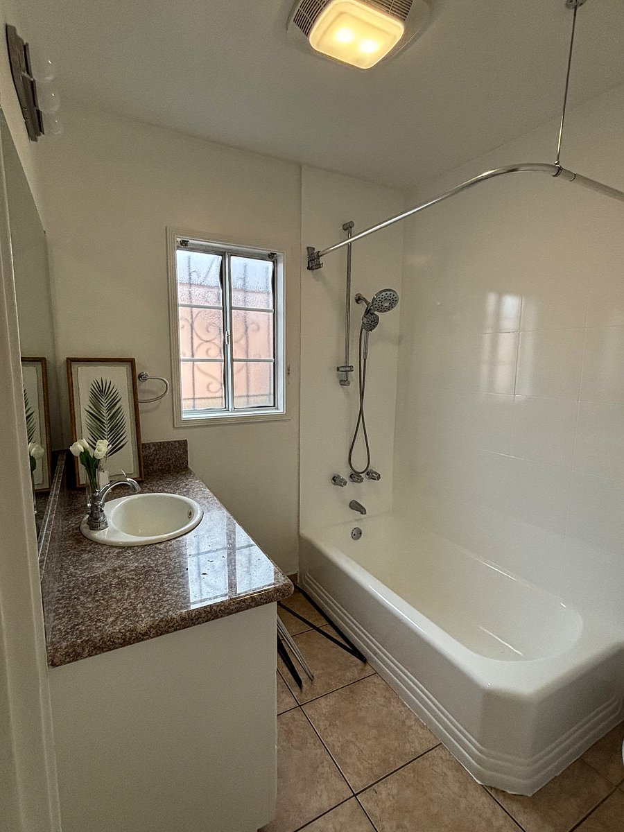 Furnished Finder property 897802_1 photo 10