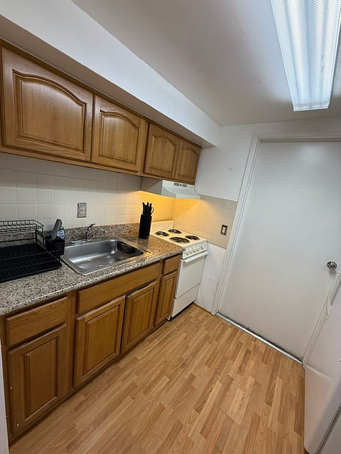 Furnished Finder property 897830_1 photo 11