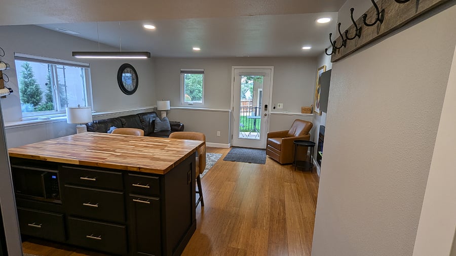 Furnished Finder property 897855_1 photo 17