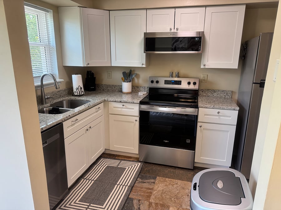 Furnished Finder property 897862_1 photo 3
