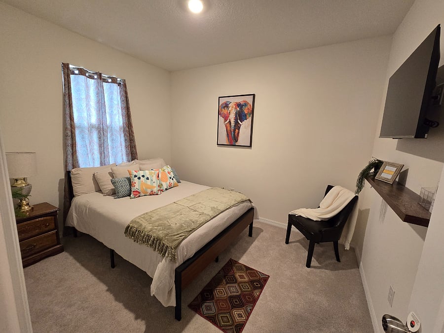 Furnished Finder property 897930_1 photo 7