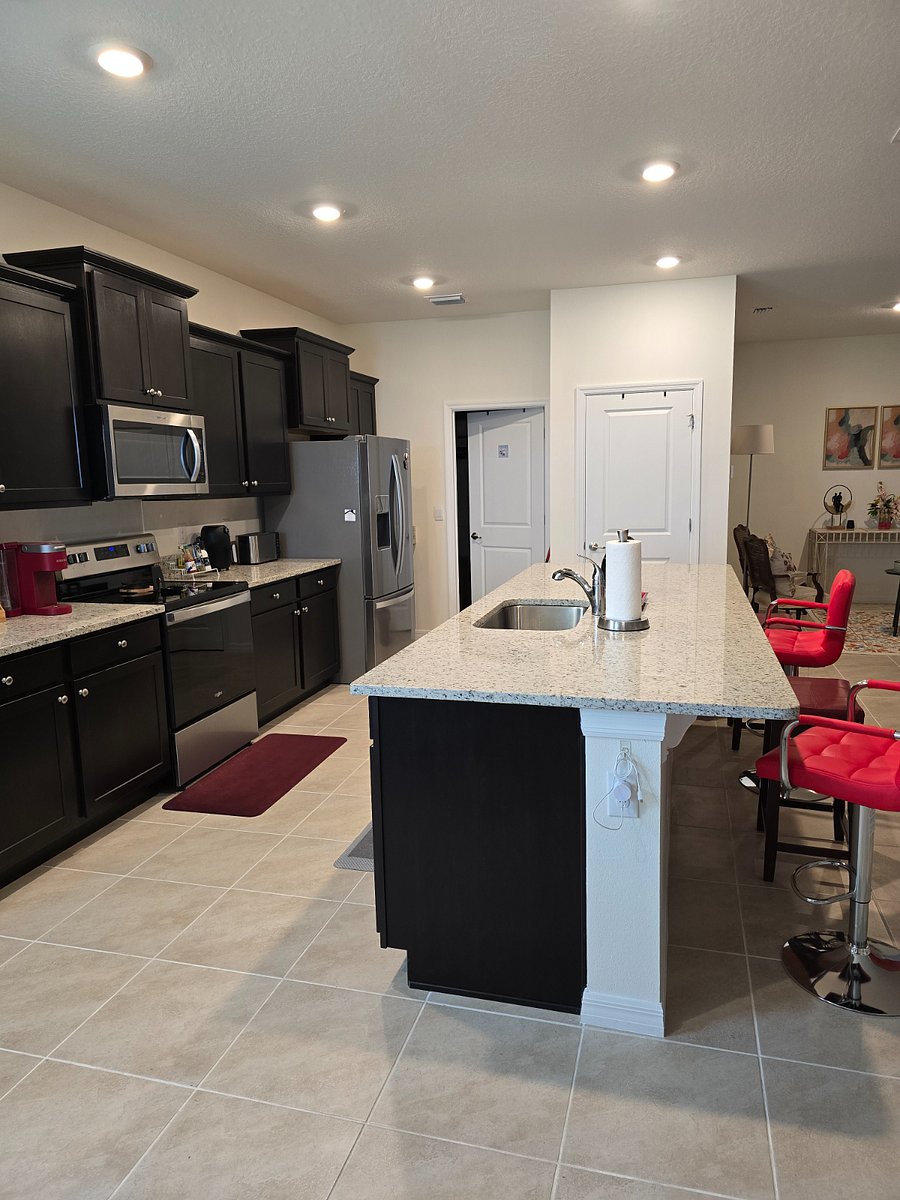 Furnished Finder property 897930_1 photo 14