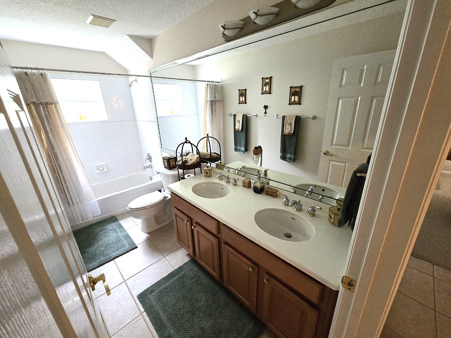 Hall Bathroom