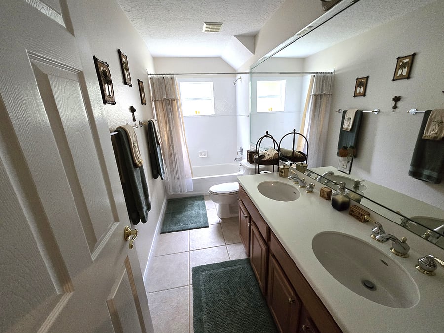 Hall Bathroom