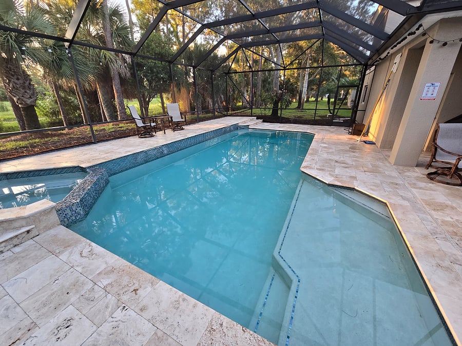 Screened Lanai Pool and Hot Tub