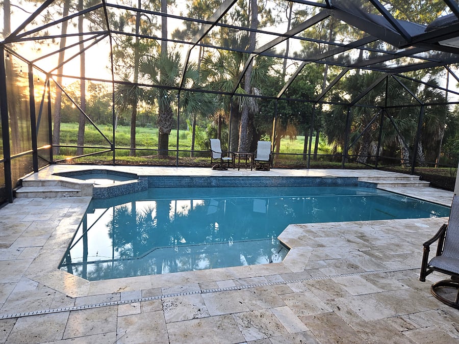 Screened Lanai Pool and Hot Tub
