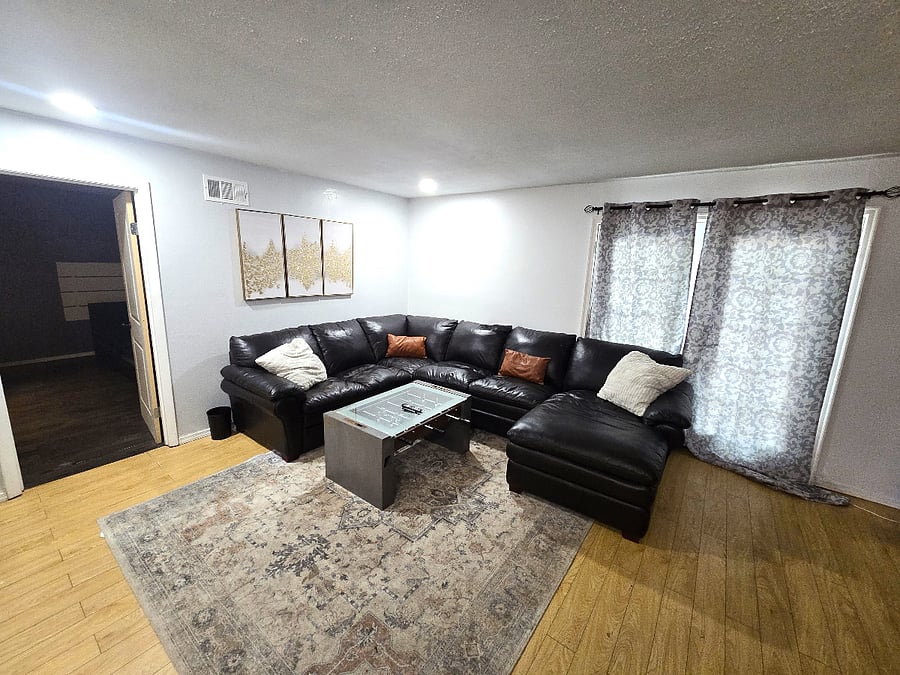 Furnished Finder property 897933_1 photo 5