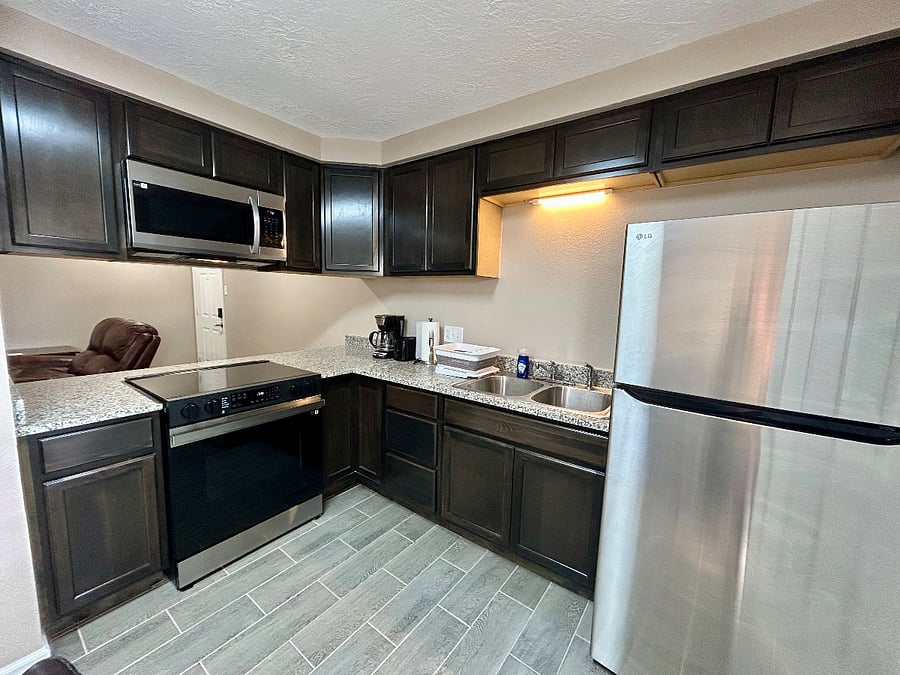 Furnished Finder property 898000_2 photo 6
