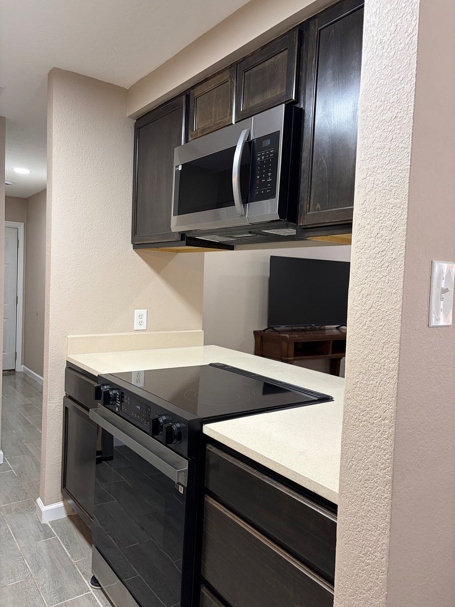 Furnished Finder property 898000_5 photo 10