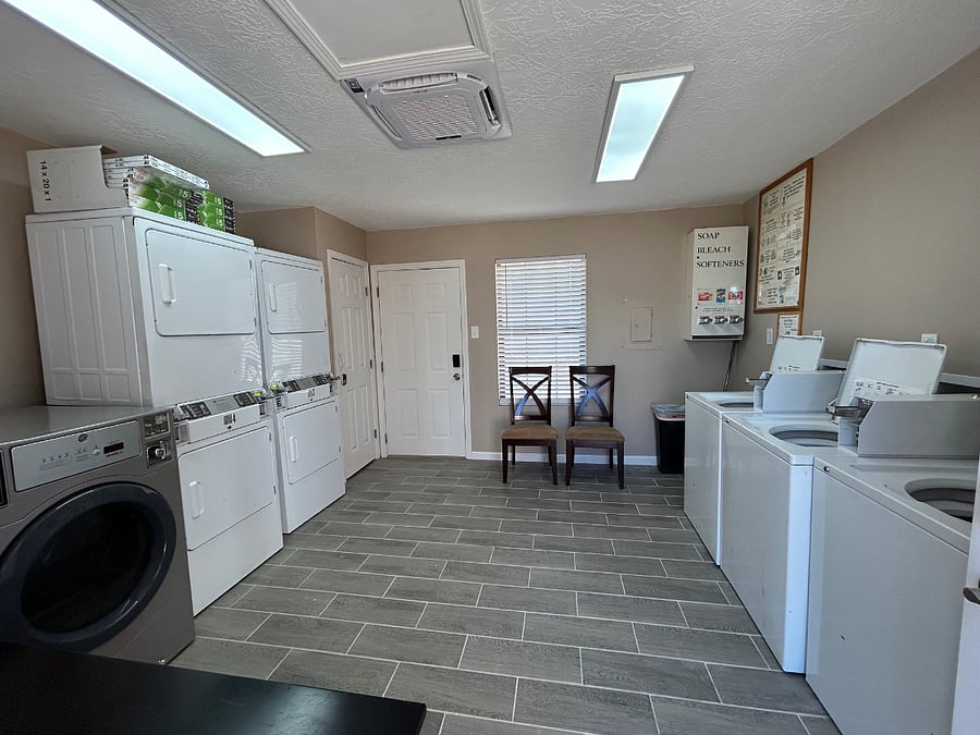 Furnished Finder property 898000_8 photo 6
