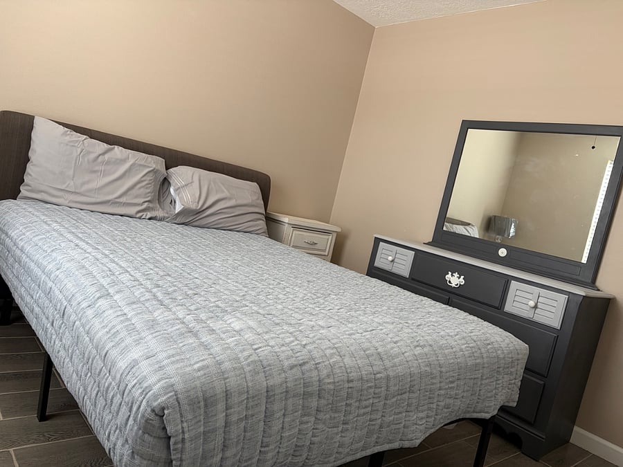 Furnished Finder property 898000_8 photo 11