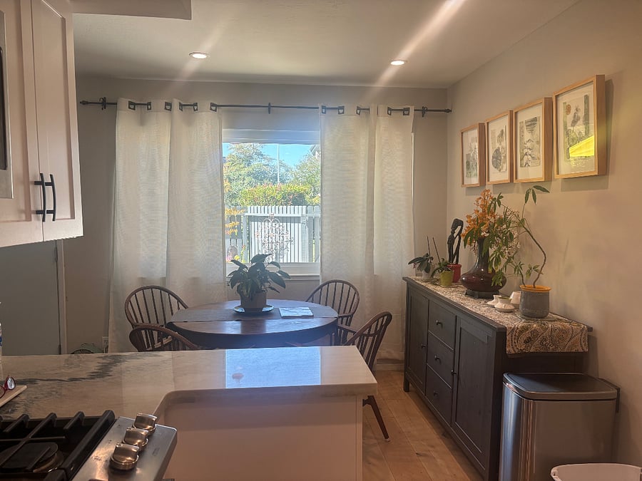 Furnished Finder property 898001_1 photo 6