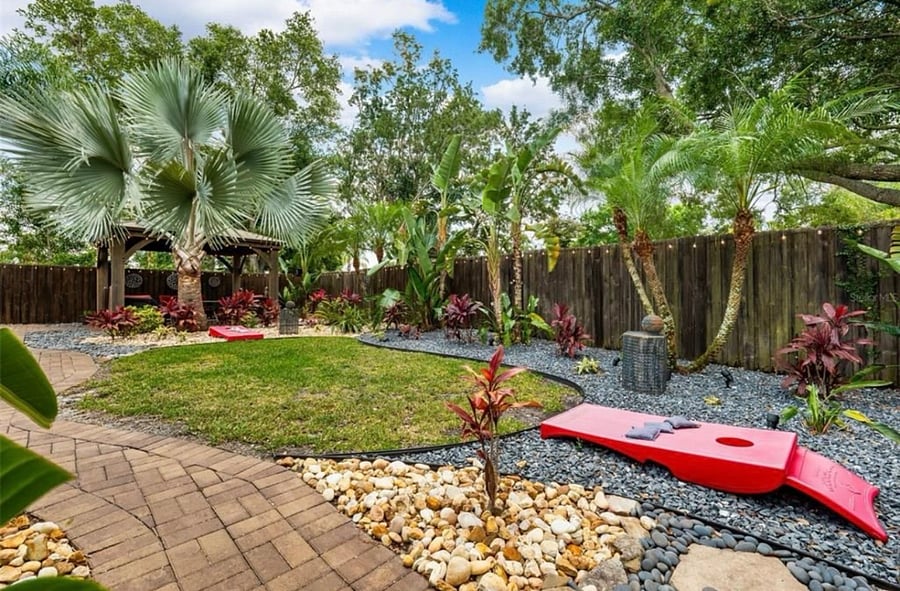 Furnished Finder property 898004_1 photo 8