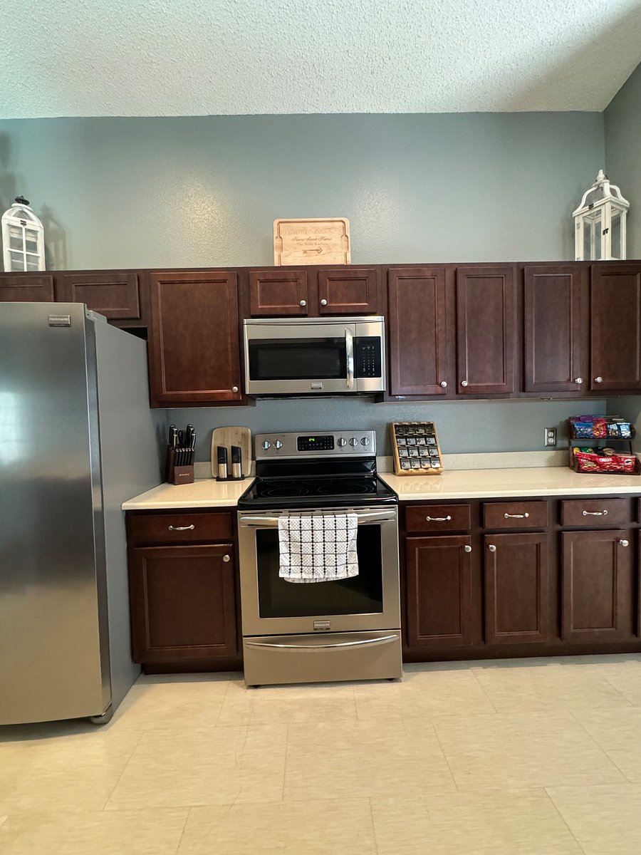 Furnished Finder property 898004_1 photo 11