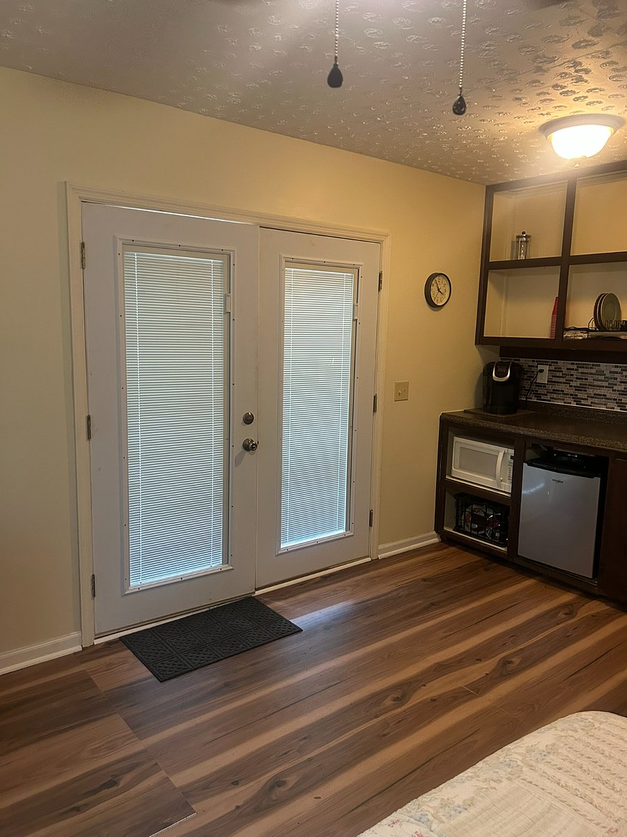 Furnished Finder property 898010_1 photo 10