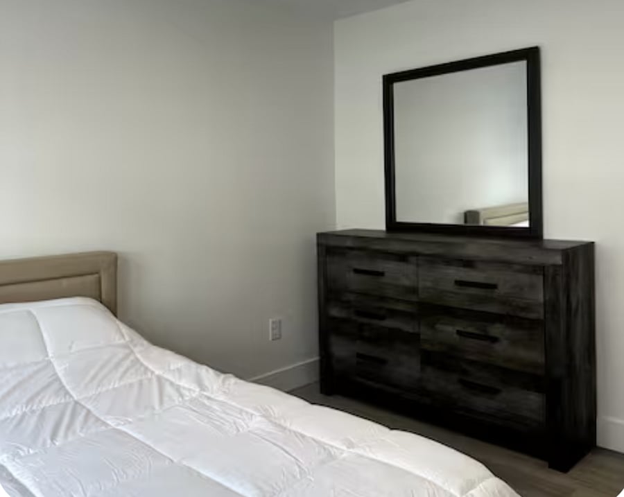 Furnished Finder property 898024_1 photo 12