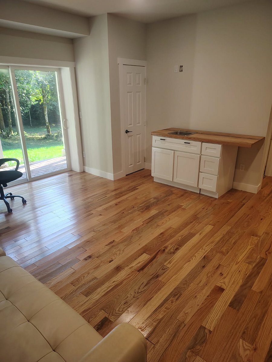 Furnished Finder property 898028_2 photo 10