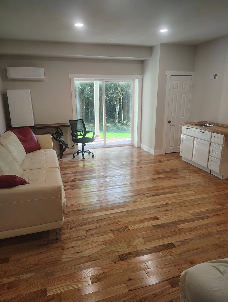 Furnished Finder property 898028_2 photo 11