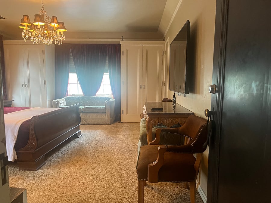 The private Bedroom