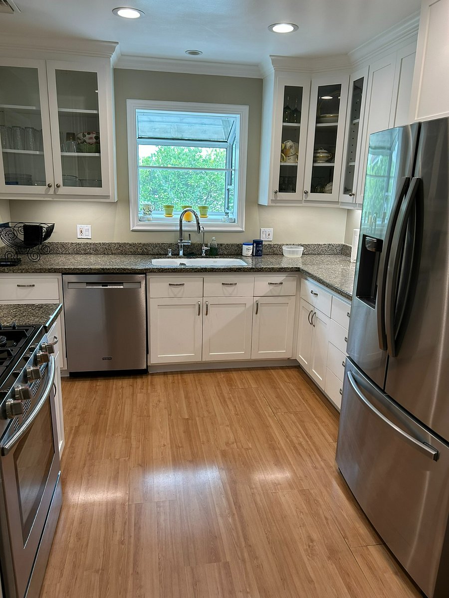 Furnished Finder property 898034_1 photo 9