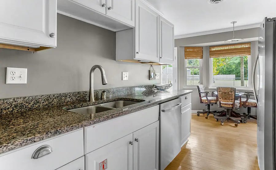 Furnished Finder property 898066_1 photo 6