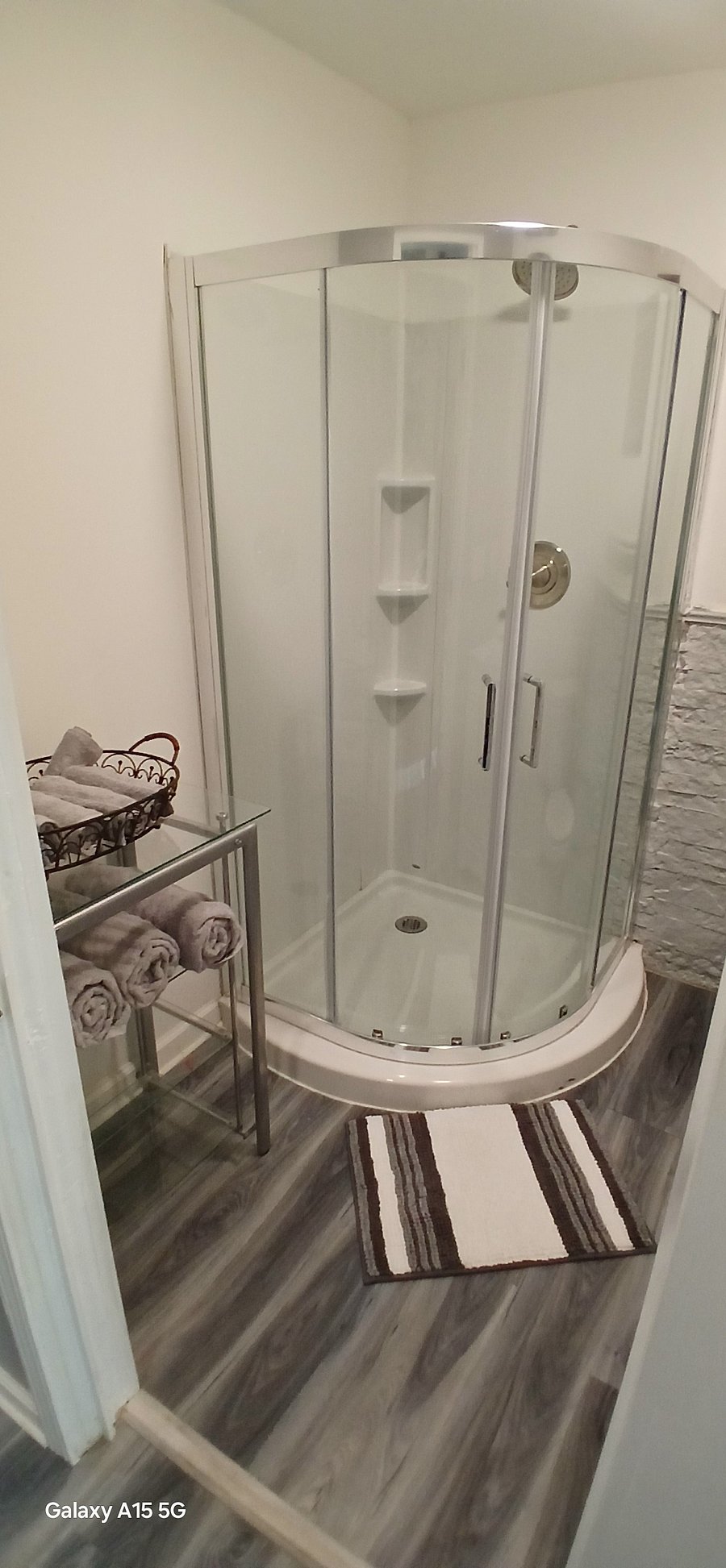 Furnished Finder property 898076_1 photo 12