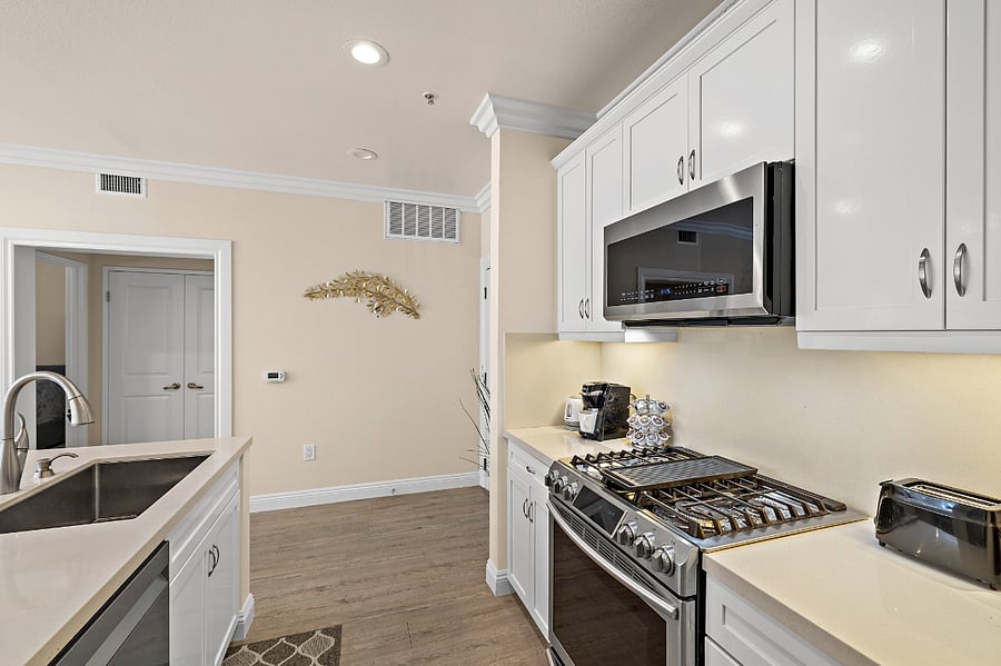Furnished Finder property 898082_1 photo 5