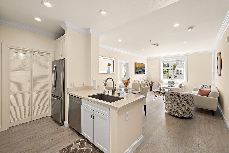 Furnished Finder property 898082_1 photo 4
