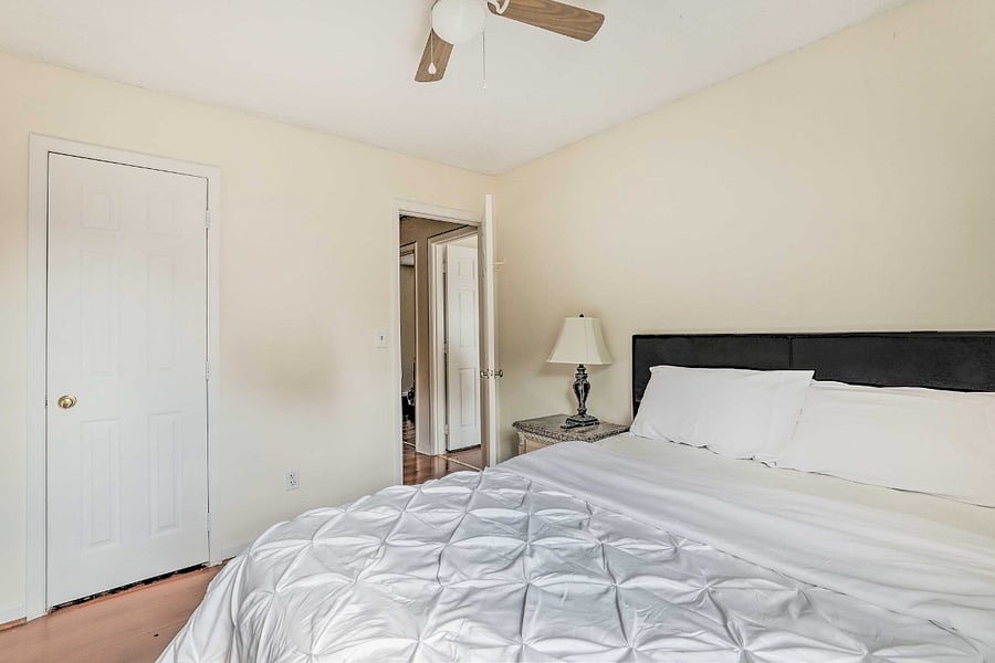 Furnished Finder property 898083_1 photo 25
