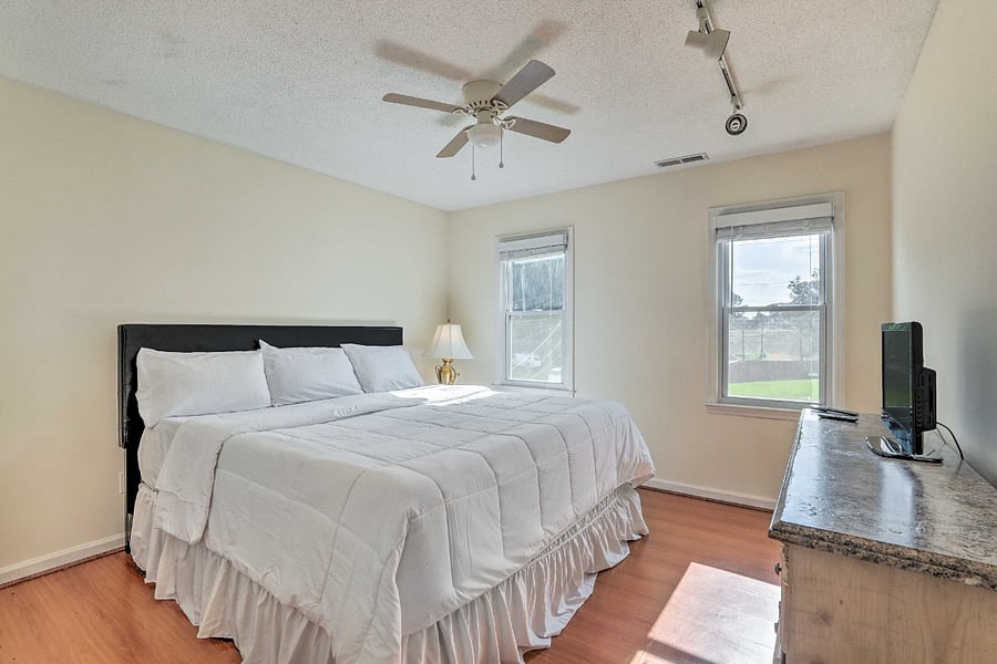 Furnished Finder property 898083_1 photo 11
