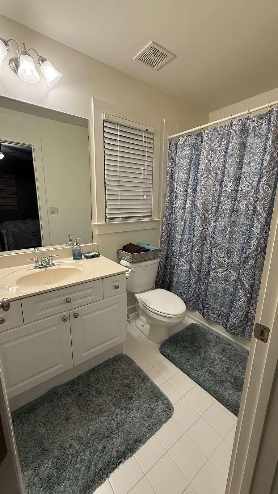 Furnished Finder property 898086_1 photo 6