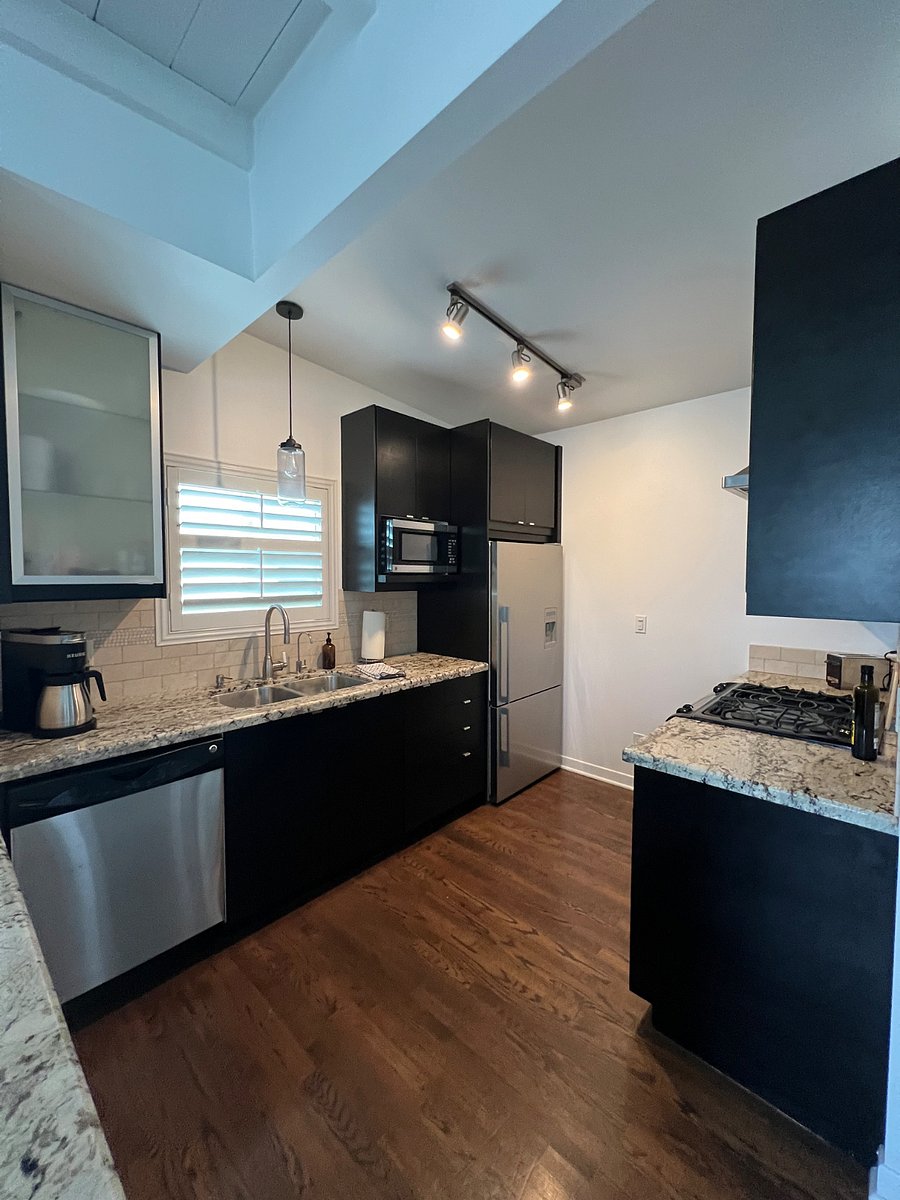 Furnished Finder property 898098_1 photo 10