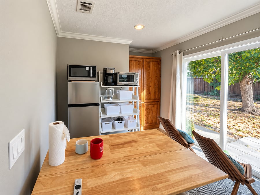 Furnished Finder property 898100_2 photo 16