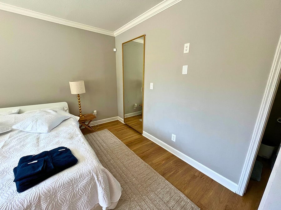 Furnished Finder property 898100_2 photo 4
