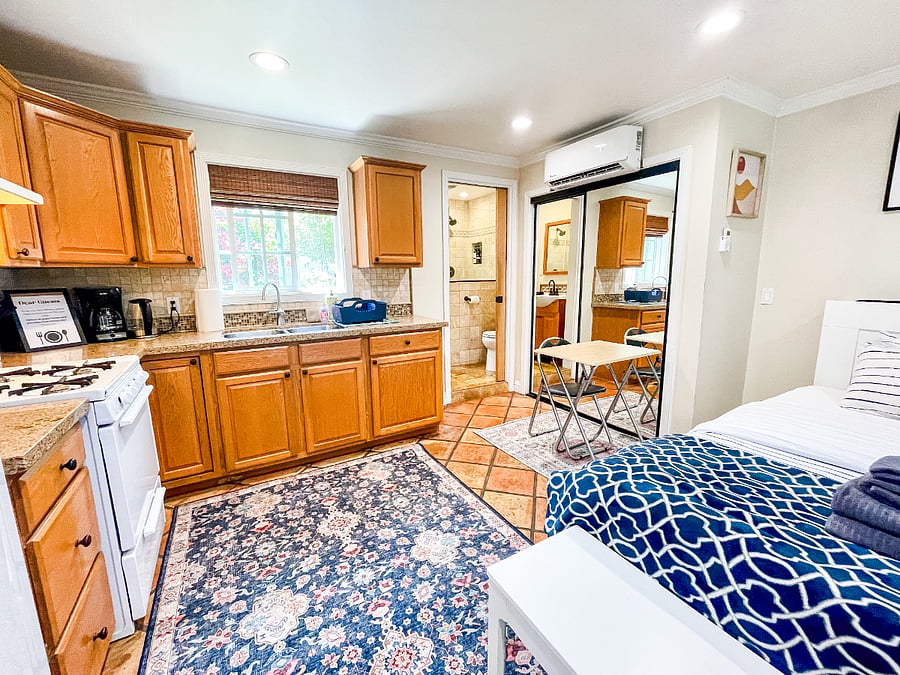 Furnished Finder property 898105_1 photo 4
