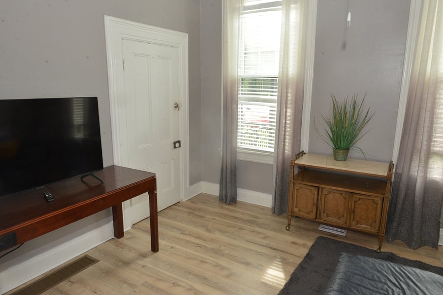 Furnished Finder property 898113_1 photo 4