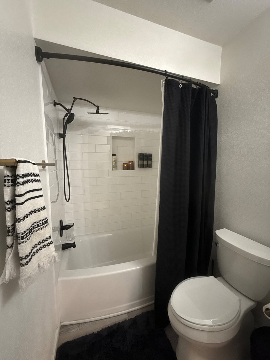 Furnished Finder property 898125_1 photo 3