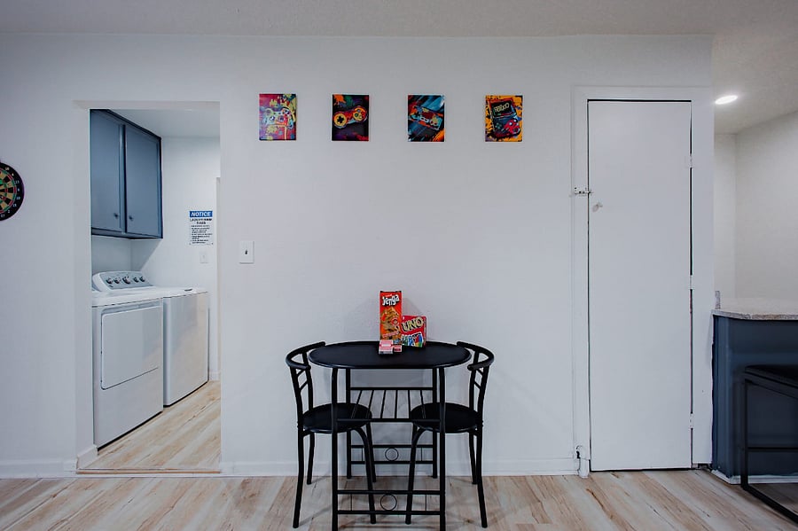 Furnished Finder property 898126_1 photo 4