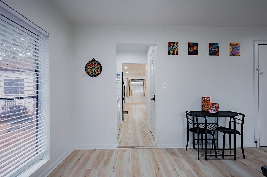 Furnished Finder property 898126_1 photo 3